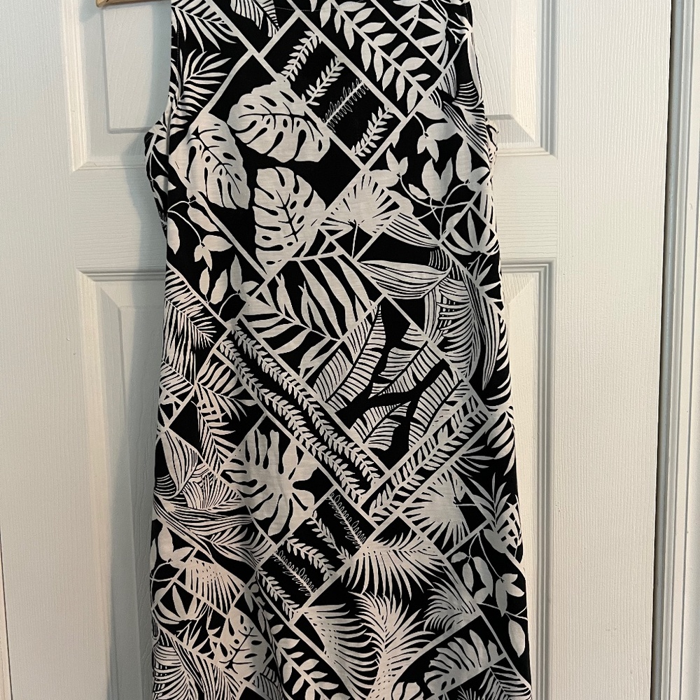 Tommy Bahama woman’s dress